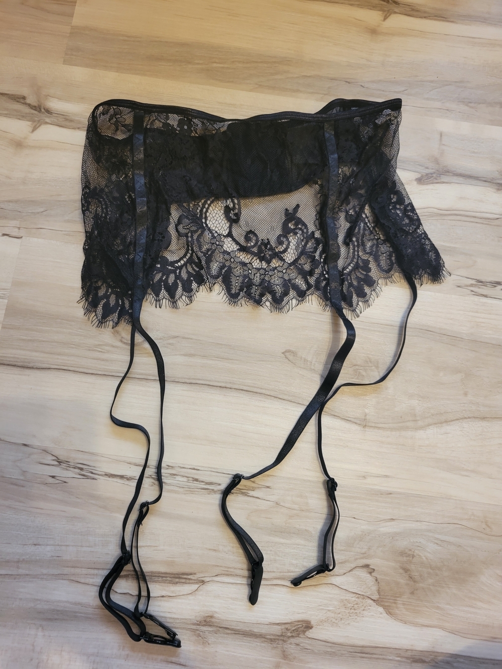 SHEIN Black Lace Longline Intimates Set - Picture 4 of 10